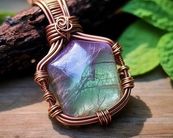 Fluoryt: Kamień Szlachetny - Kreatywna iskra - Fluorite
