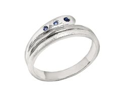 Pierścionek srebrny z onyksem i spinelem - 439ag