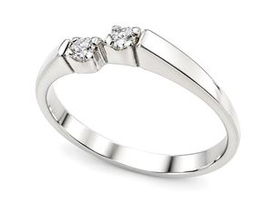 Złoty pierścionek z brylantami białe złoto