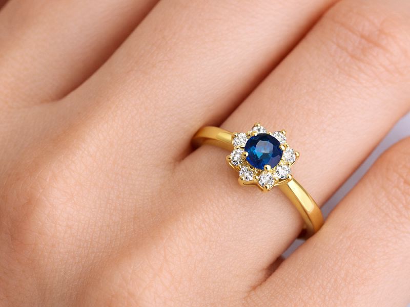 Pierścionek z szafirem i brylantami złoty - jg162szafir_vs_H - 3