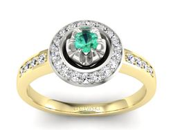 Złoty pierścionek ze szmaragdem i brylantami - P15232zbsm