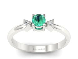 Złoty pierścionek ze szmaragdem i brylantami - P15275bszm