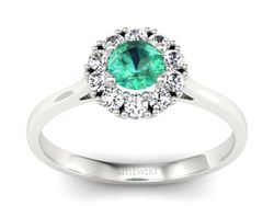 Złoty pierścionek ze szmaragdem i brylantami - p16106bsm