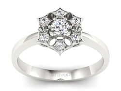 Pierścionek z diamentem i brylantami złoto 585 - p16145b_P_I