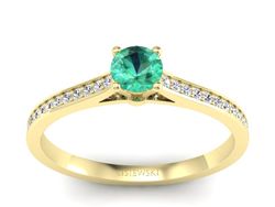 Złoty pierścionek ze szmaragdem i brylantami - p16432zsm