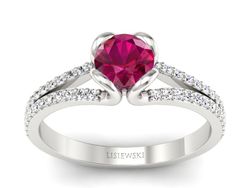 Pierścionek z rubinem i brylantami białe złoto - p16707br