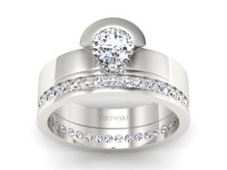 Złoty pierścionek z diamentem i brylantami - P62145T32b