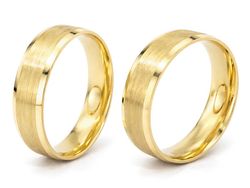 Klasyczne obrączki ślubne z żółtego złota - zo410d2